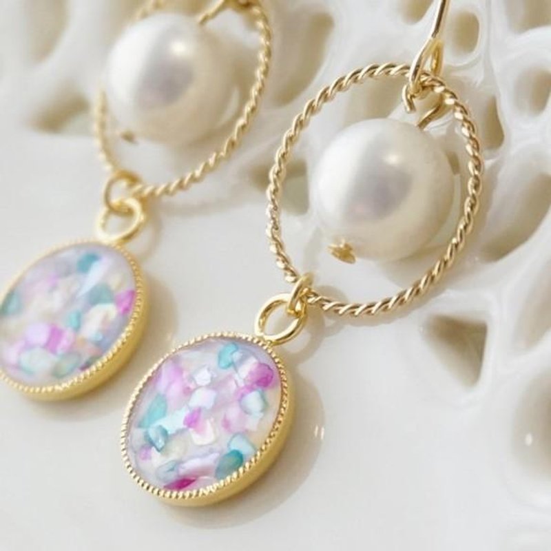 [Books available] Colorful shell earrings / Clip-On - 耳环/耳夹 - 其他金属 粉红色