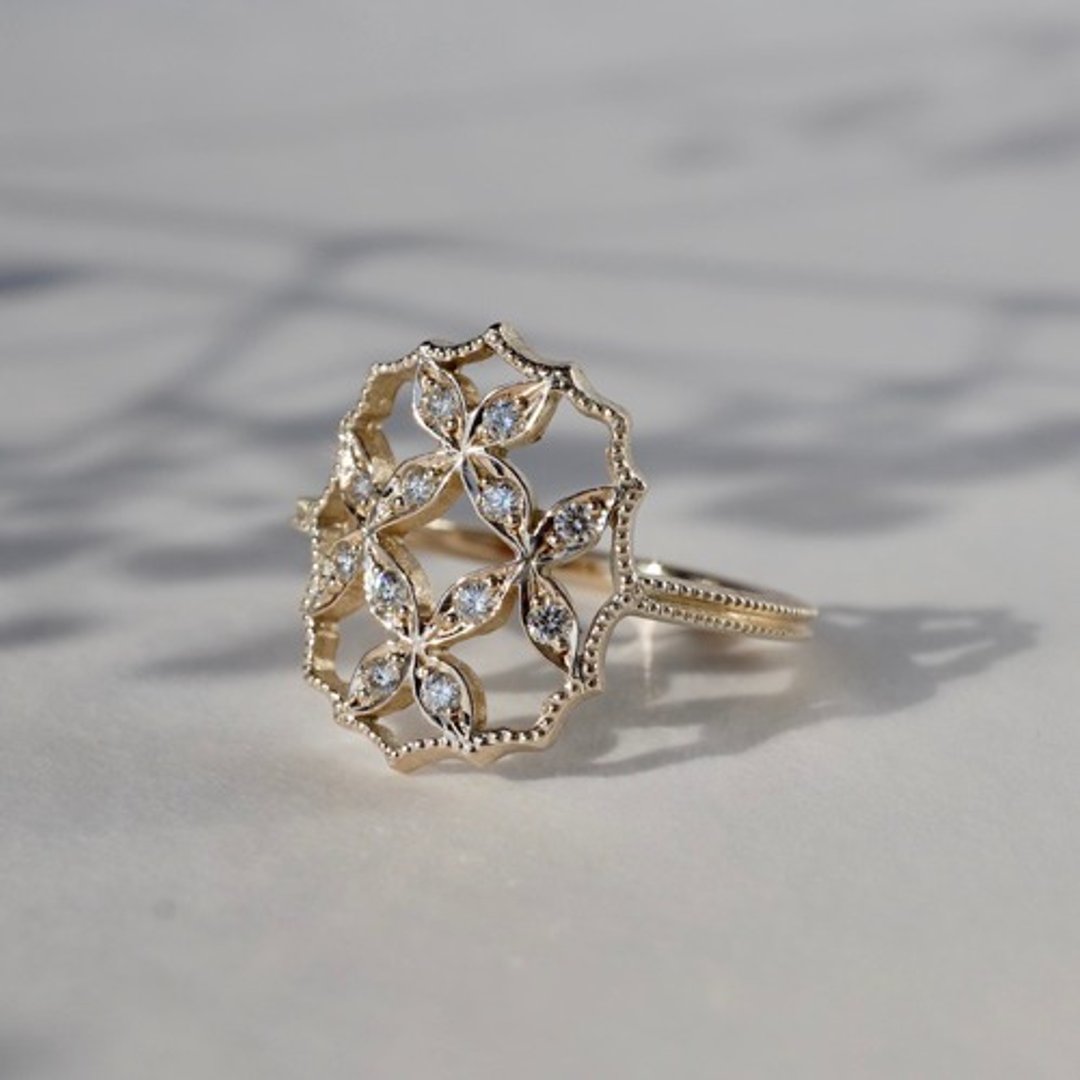 4 petal flower ring 3   R071K10YG - 戒指 - 宝石 金色
