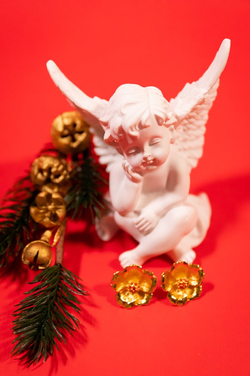 梅花耳环 - 耳环/耳夹 - 其他金属 银色