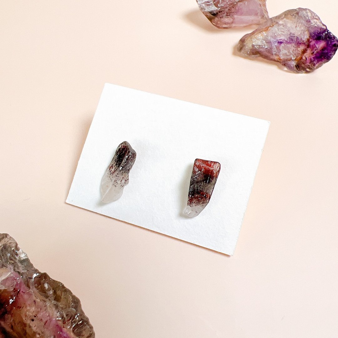超高频率水晶 超七耳环 天然石 水晶耳环 饰品 - 耳环/耳夹 - 水晶 多色