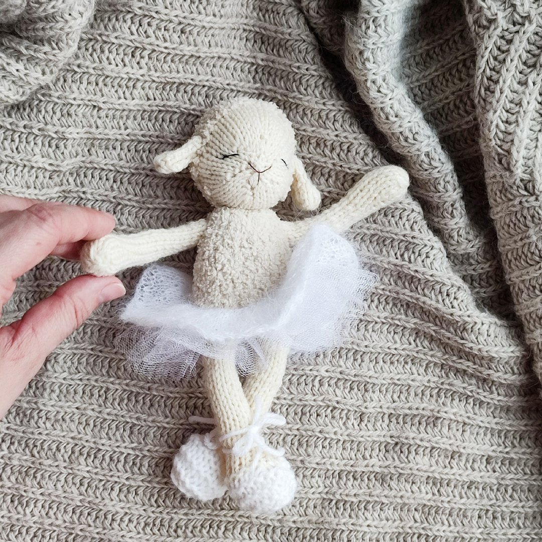 Sheep ballerina knitting pattern. English and Russian PDF. - 手工艺教程/工具书 - 其他材质 