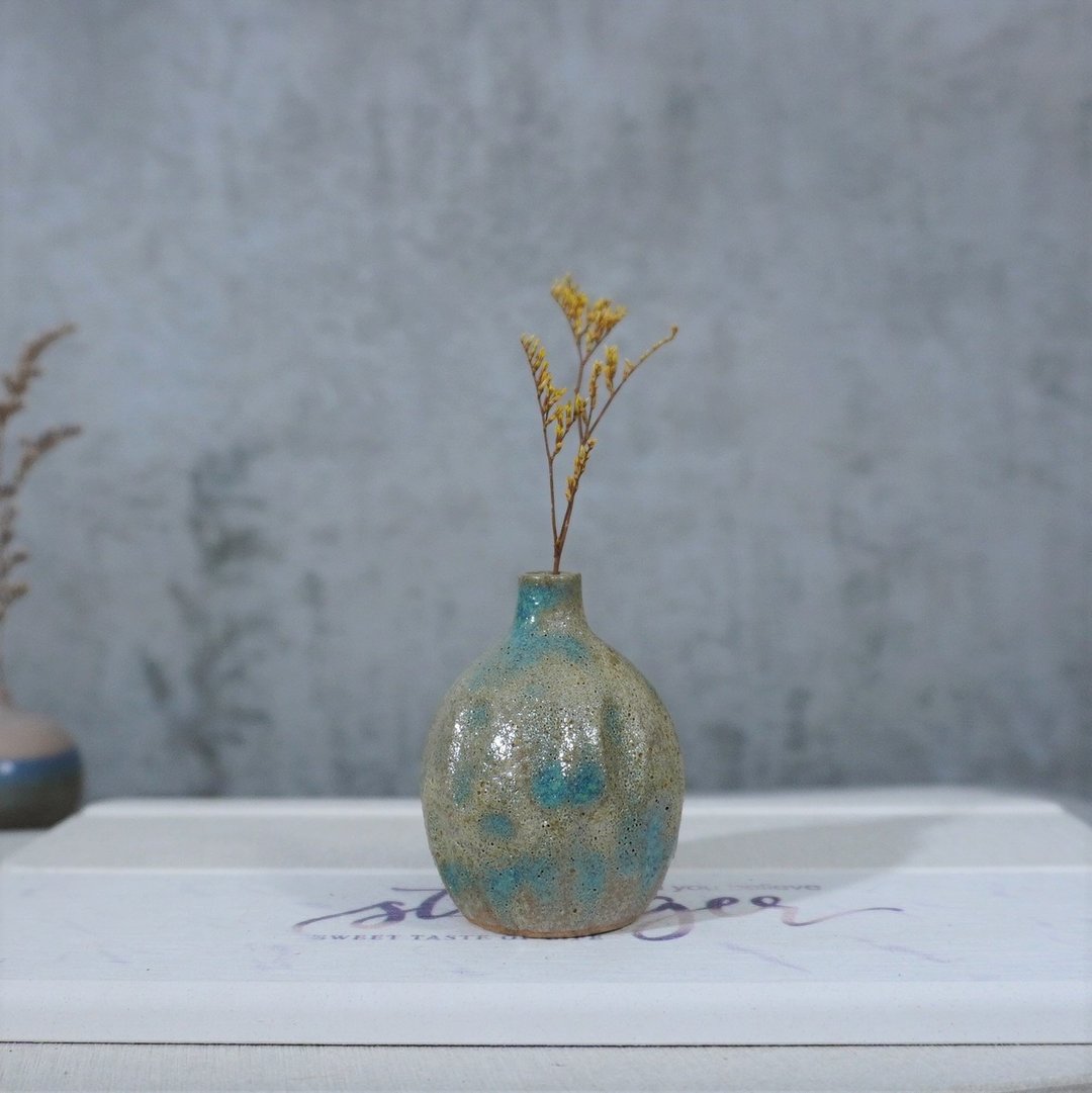 蓝月壶形花瓶-约6cm - 花瓶/陶器 - 陶 多色