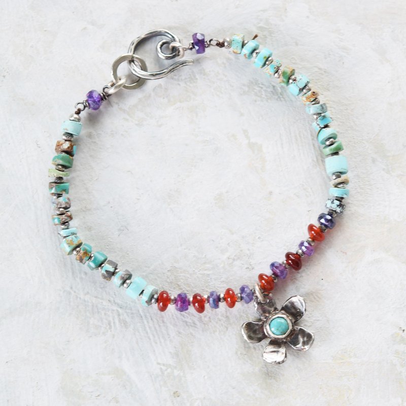 绿松石和花朵吊饰 925银手链 - 手链/手环 - 宝石 蓝色