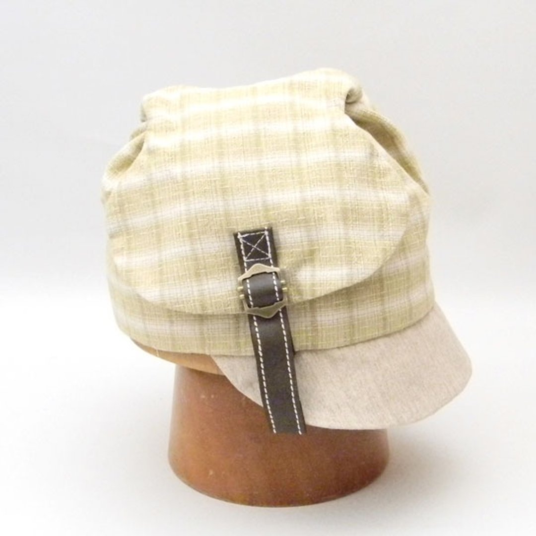 Crown (head part) is like a backpack lid! ! It is a news boy cap full of personality with a playful design. 【PS 0643-Yellow】 - 帽子 - 棉．麻 黄色