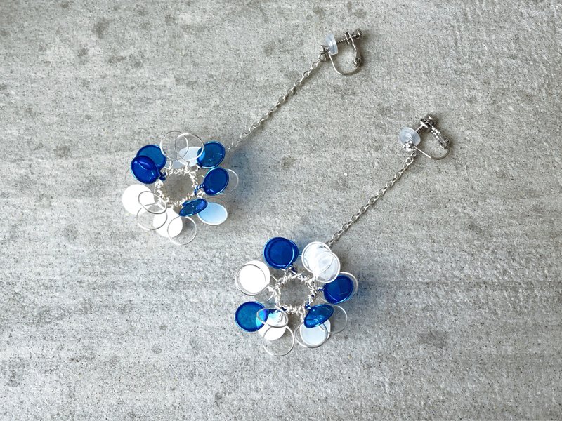 Star Line神秘宝蓝-大 - 耳环/耳夹 - 其他材质 蓝色