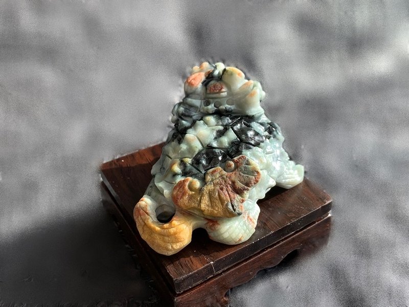 天然缅甸玉翡翠 巧雕 龙龟摆件 送礼 镇宅 开运 招财 办公桌开运 - 摆饰 - 玉石 多色