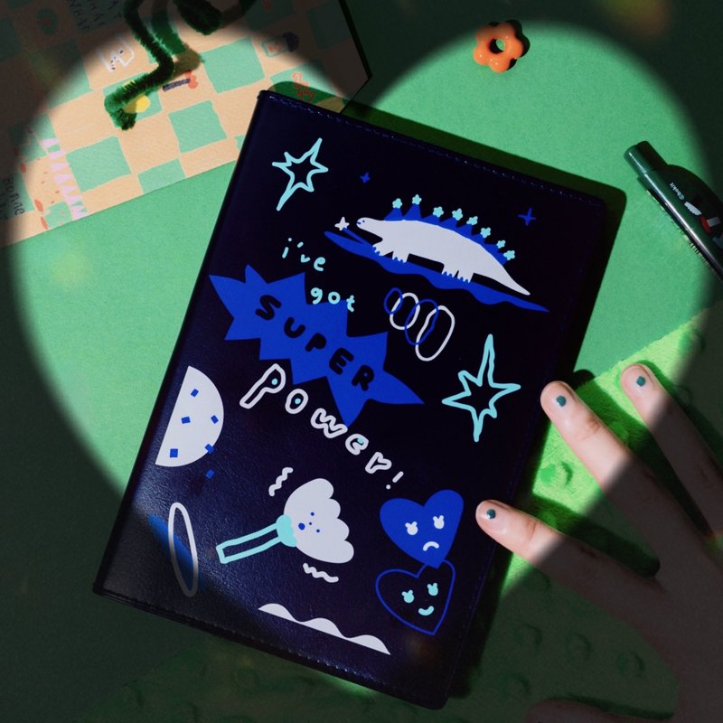 马卡龙脚趾图文手帐 无时效 万年历 皮书套 | 宇宙知道 (黑夜版) - 笔记本/手帐 - 纸 蓝色