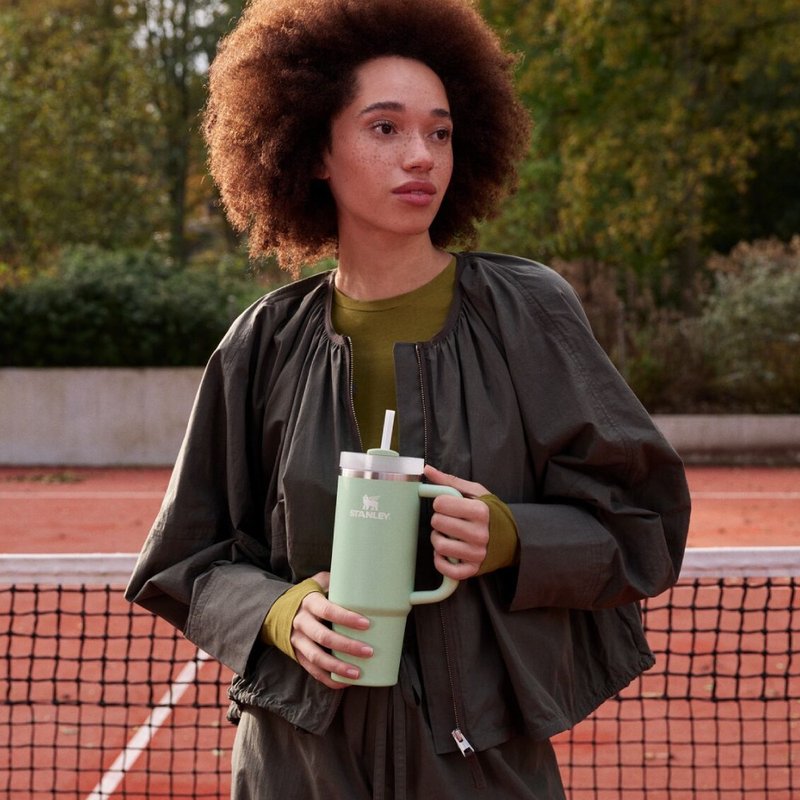 【双入优惠】STANLEY 冒险系列 吸管随手杯 2.0 0.88L / 开心果绿 - 保温瓶/保温杯 - 不锈钢 