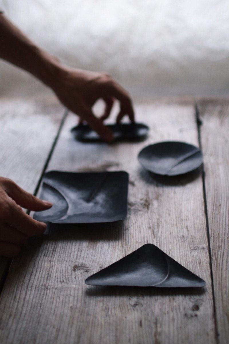 恣在作物_方盘 - 收纳用品 - 铜/黄铜 黑色