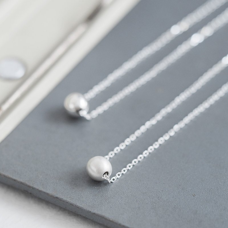 雾面和光面球形项链银925 - 项链 - 其他金属 银色