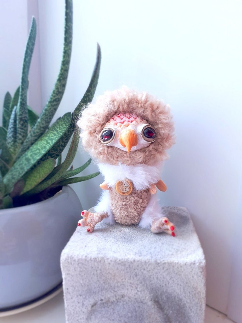 Griffin Teddy Bear Plush Stuffed  Beige Animal Collection Figurine - 玩偶/公仔 - 其他材质 卡其色