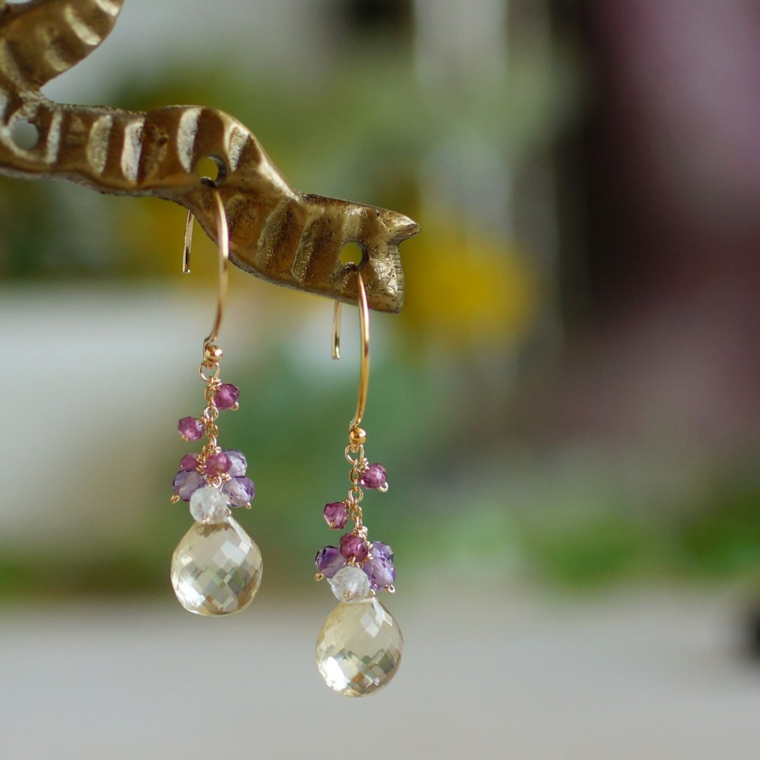 14 kgf - colored eyelid earrings - 耳环/耳夹 - 半宝石 黄色