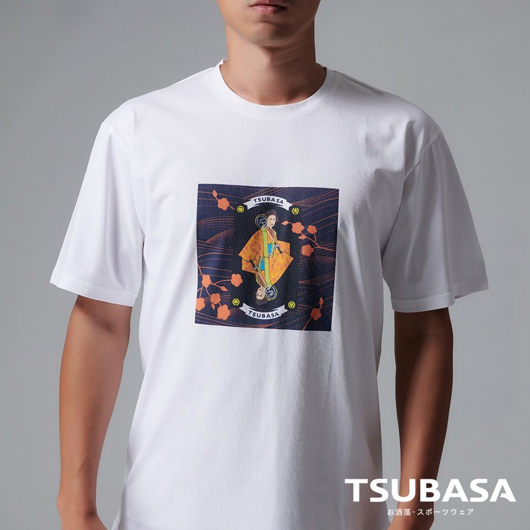 YAMATO联名款 圆领白T-shirt  女武士与羽球拍图案 情侣装 短袖 - 男装上衣/T 恤 - 棉 白色