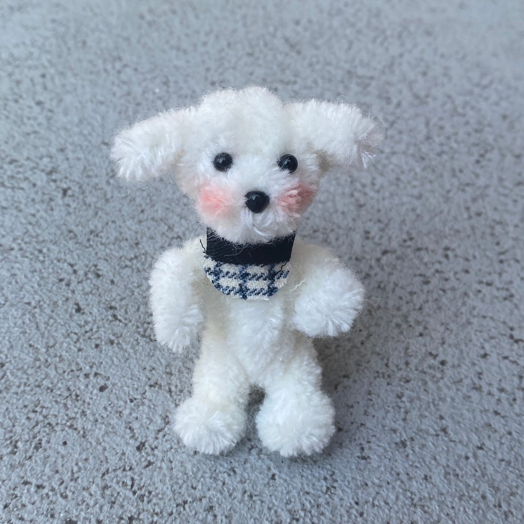 小白犬长尾巴 站着9cm-毛根扭扭棒手作/娃娃宠物玩偶公仔 - 玩偶/公仔 - 其他材质 白色