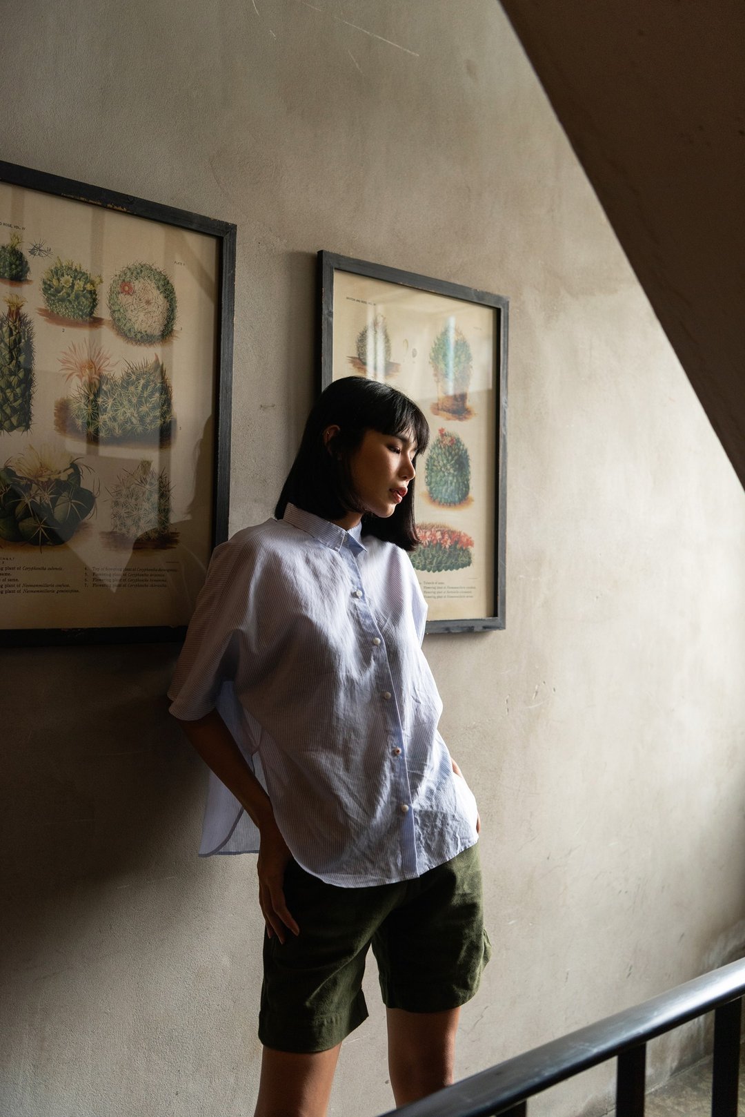 Short-Sleeve Shirt, Printed Cotton-Linen, No Armhole Design, High Side Slit - 女装衬衫 - 棉 蓝色