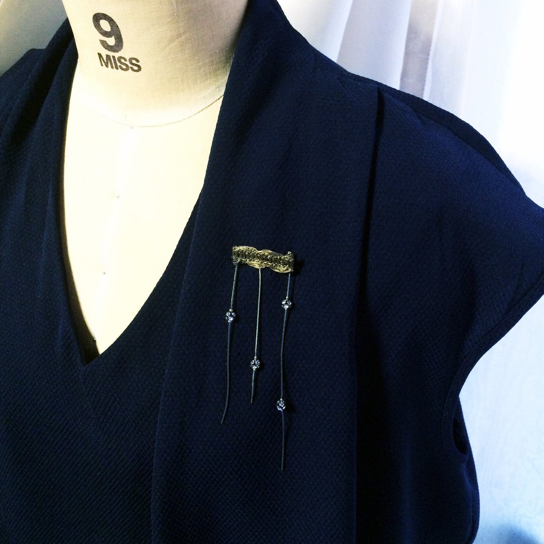 after the rain S Brooch Gold - 胸针 - 其他材质 金色