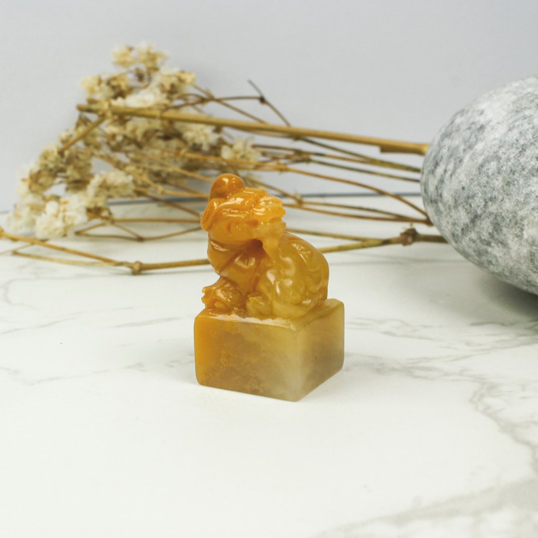 客製化手工印章-|老挝石 肖形印钮-2 x1.6CM|手工篆刻印章 - 印章/印台 - 石头 