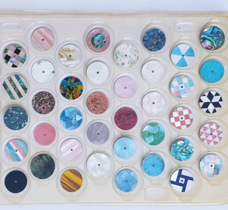 【Lost and find】古董款 天然石 小圆面 手表 客人订造 - 女表 - 宝石 多色