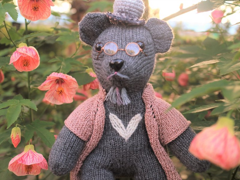 熊爱家族熊爷手工编织泰迪熊台湾黑熊knitted teddy bearテディベ - 玩偶/公仔 - 羊毛 卡其色