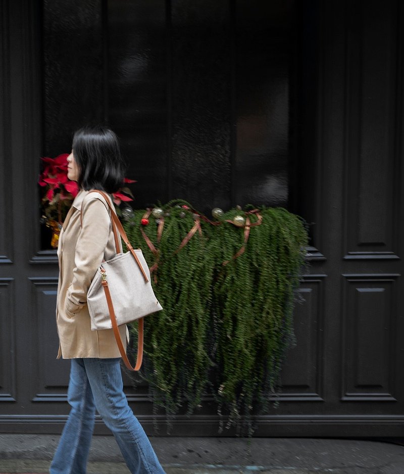 保证不脱皮-一年保固-台湾制作-纯素皮革-经典托特包-白橡木 - 侧背包/斜挎包 - 防水材质 白色