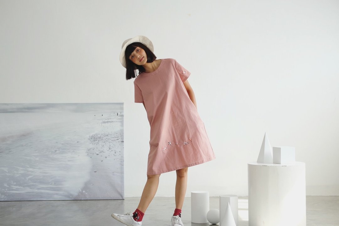Venus Dress :  Seagull (Pink) - 洋装/连衣裙 - 棉 粉红色