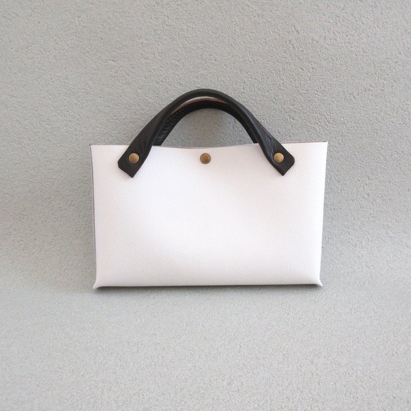 手缝・单独携带也吸睛・牛皮・包中包・手工缝制・084 - 手提包/手提袋 - 真皮 白色