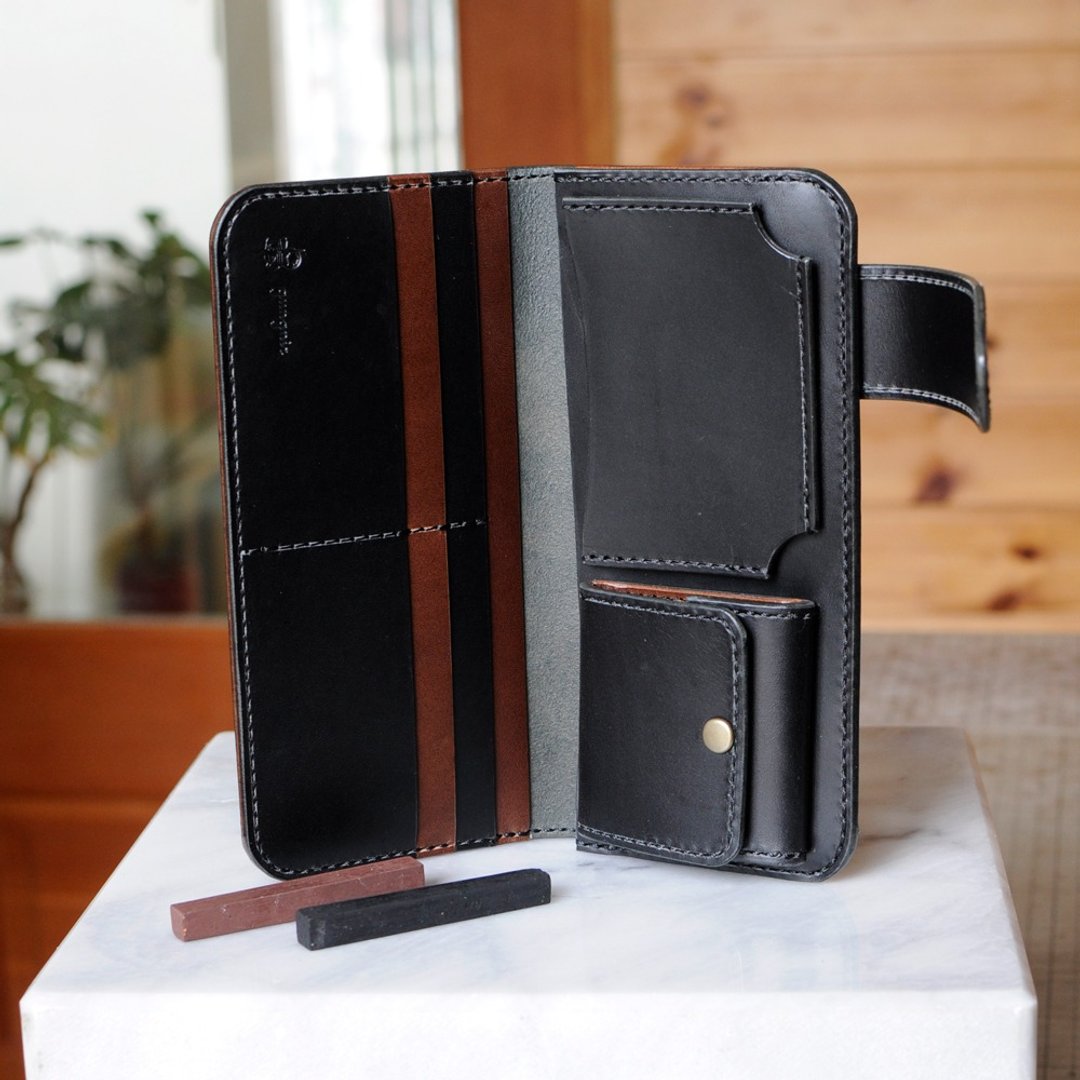 Long wallet with an emphasis on card storage No.3 Buttero - 皮夹/钱包 - 真皮 黑色