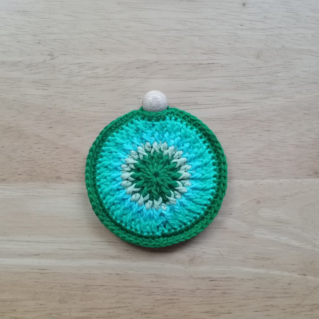 Green Tone Color Crochet Purse - Handmade Cotton Yarn#013 - 零钱包 - 棉．麻 绿色