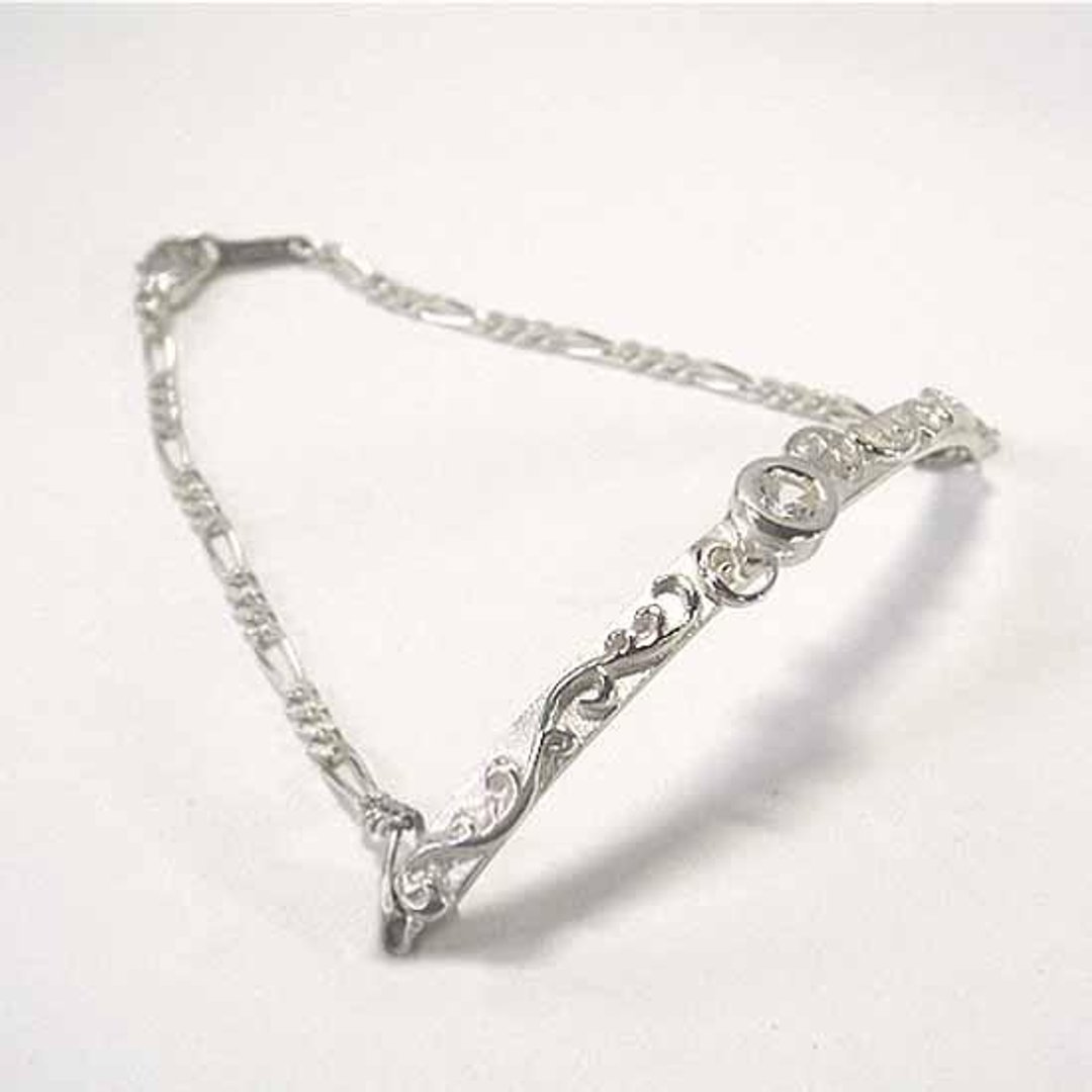 Slender arabesque bracelet - 手链/手环 - 其他金属 