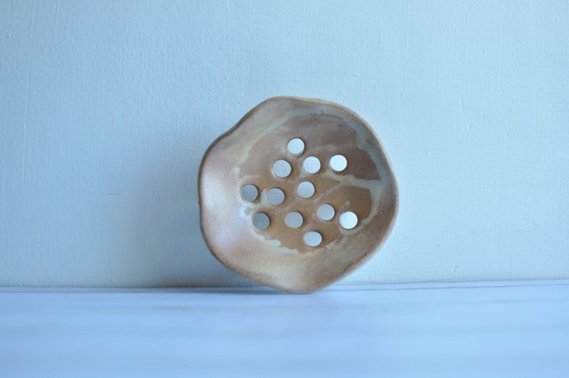 Heyu Soap ・手捏陶皂盘・陶土制・自然沥水・手工生活器皿 - 卫浴用品 - 陶 绿色