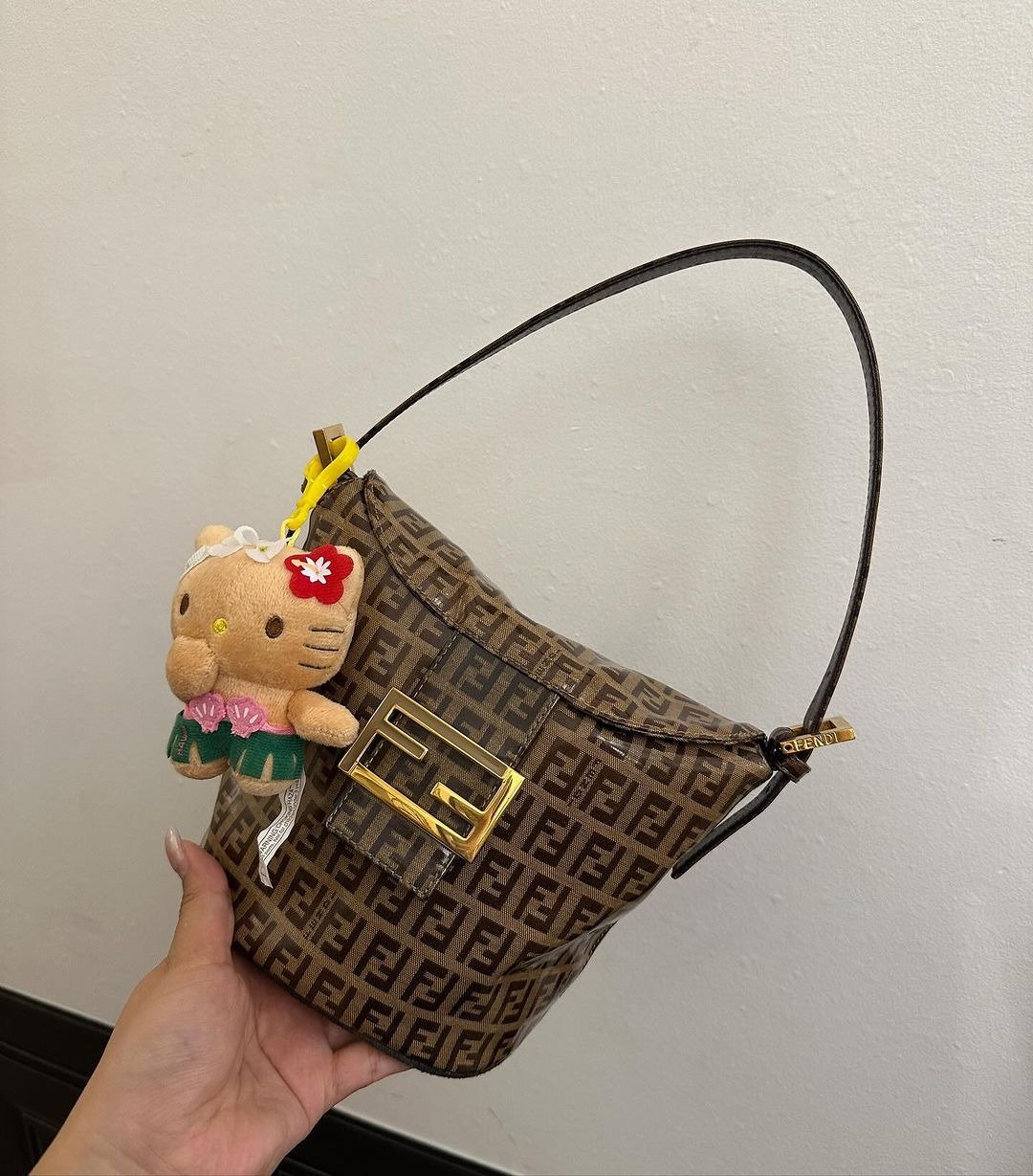 中古包 Fendi芬迪 薯条包 - 手提包/手提袋 - 其他材质 咖啡色