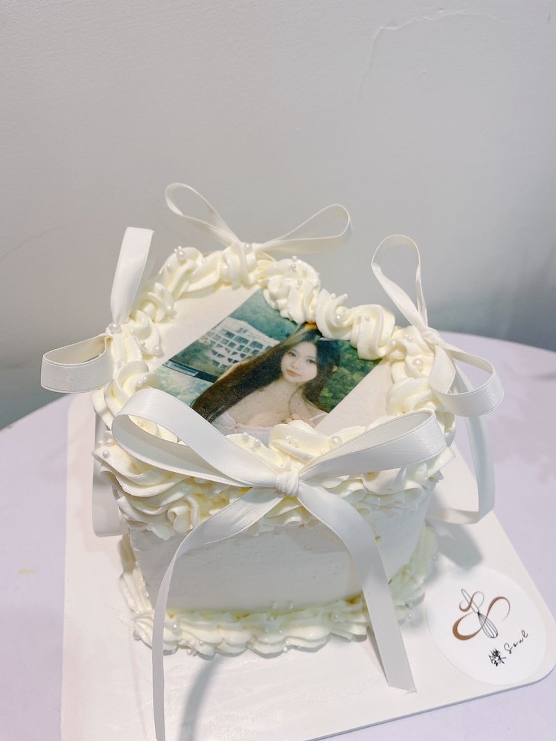 我的漂亮女友 爱心造型 白色缎带蛋糕 燃烧蛋糕 情人节 铄甜点 - 蛋糕/甜点 - 新鲜食材 
