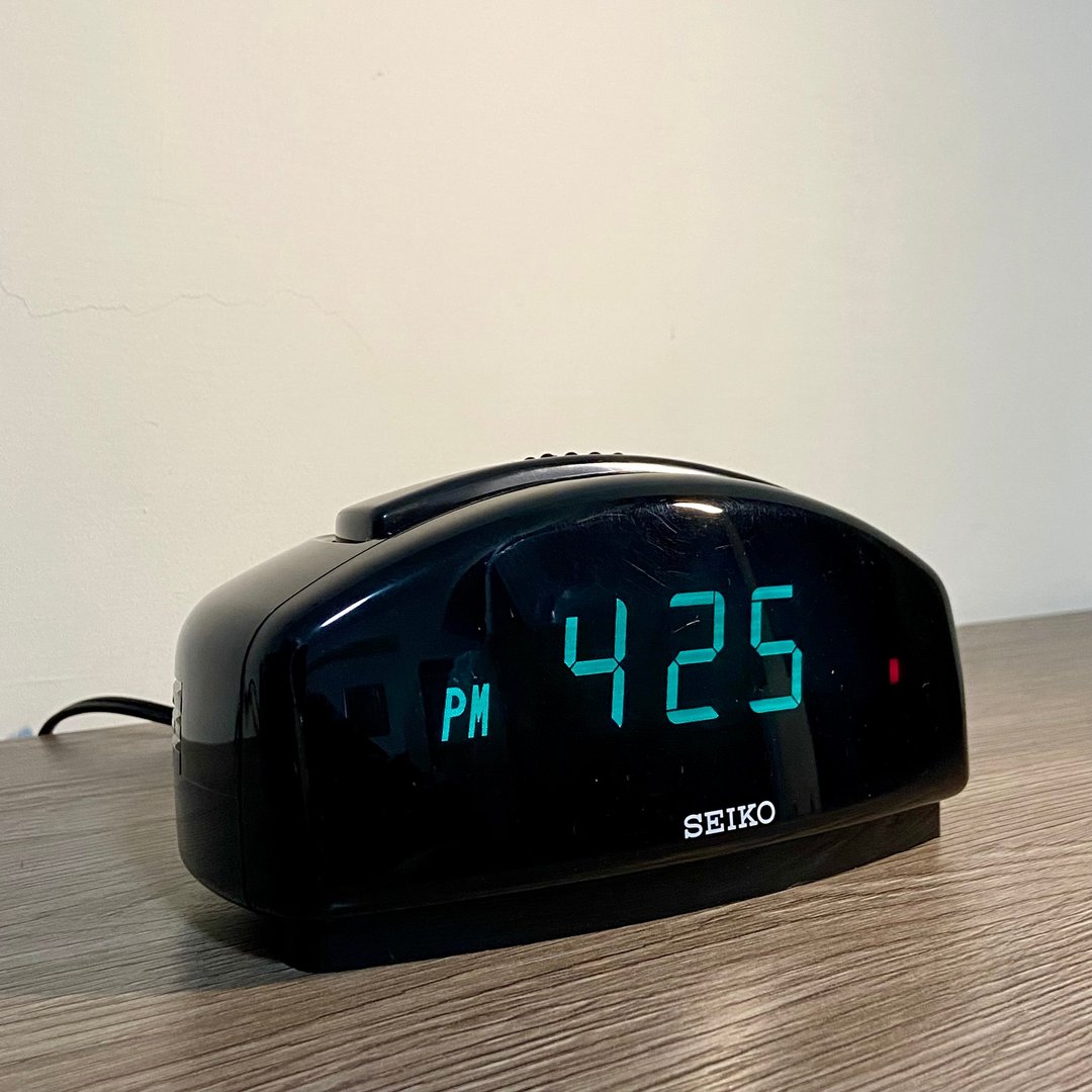 SEIKO DL505 极致黑 太空电子钟 - 时钟/闹钟 - 塑料 黑色