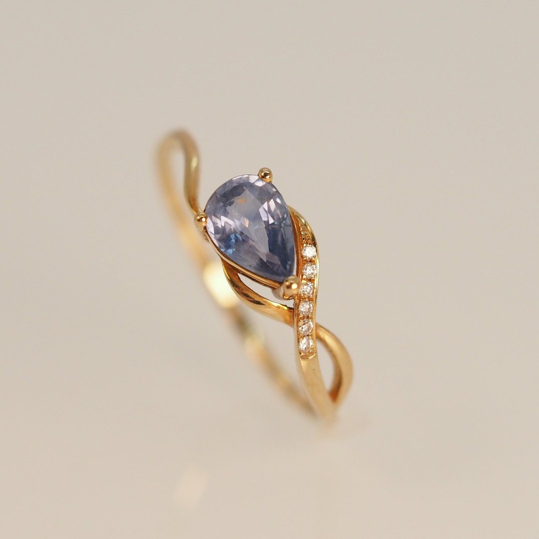 18K金无限蓝宝石钻石戒指 Blue Infinity Sapphire Diamond Ring - 戒指 - 贵金属 