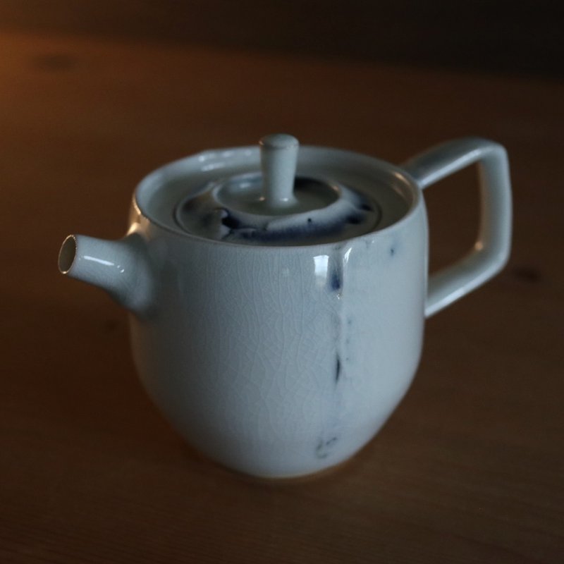 玄白・柴烧壶 170cc - 茶具/茶杯 - 瓷 白色