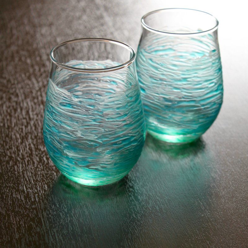 宁静│和风柔和海浪 水蓝色手工玻璃情侣对杯礼盒 - 茶具/茶杯 - 玻璃 蓝色