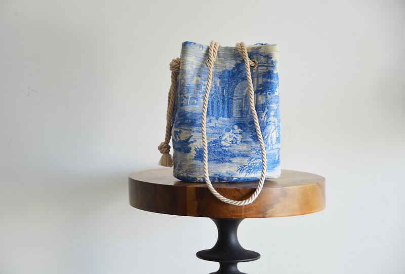 限量发售 Toile de Jouy 提花织 两用斜背包款 蓝色 Toile de Jouy - 侧背包/斜挎包 - 棉．麻 蓝色