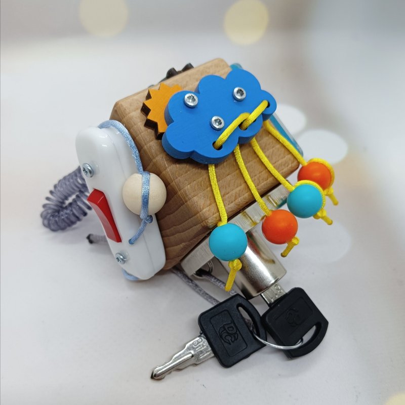 活动魔术方块、1岁旅行玩具、运动技能魔术方块、忙碌板、婴儿礼 - 玩具/玩偶 - 木头 咖啡色