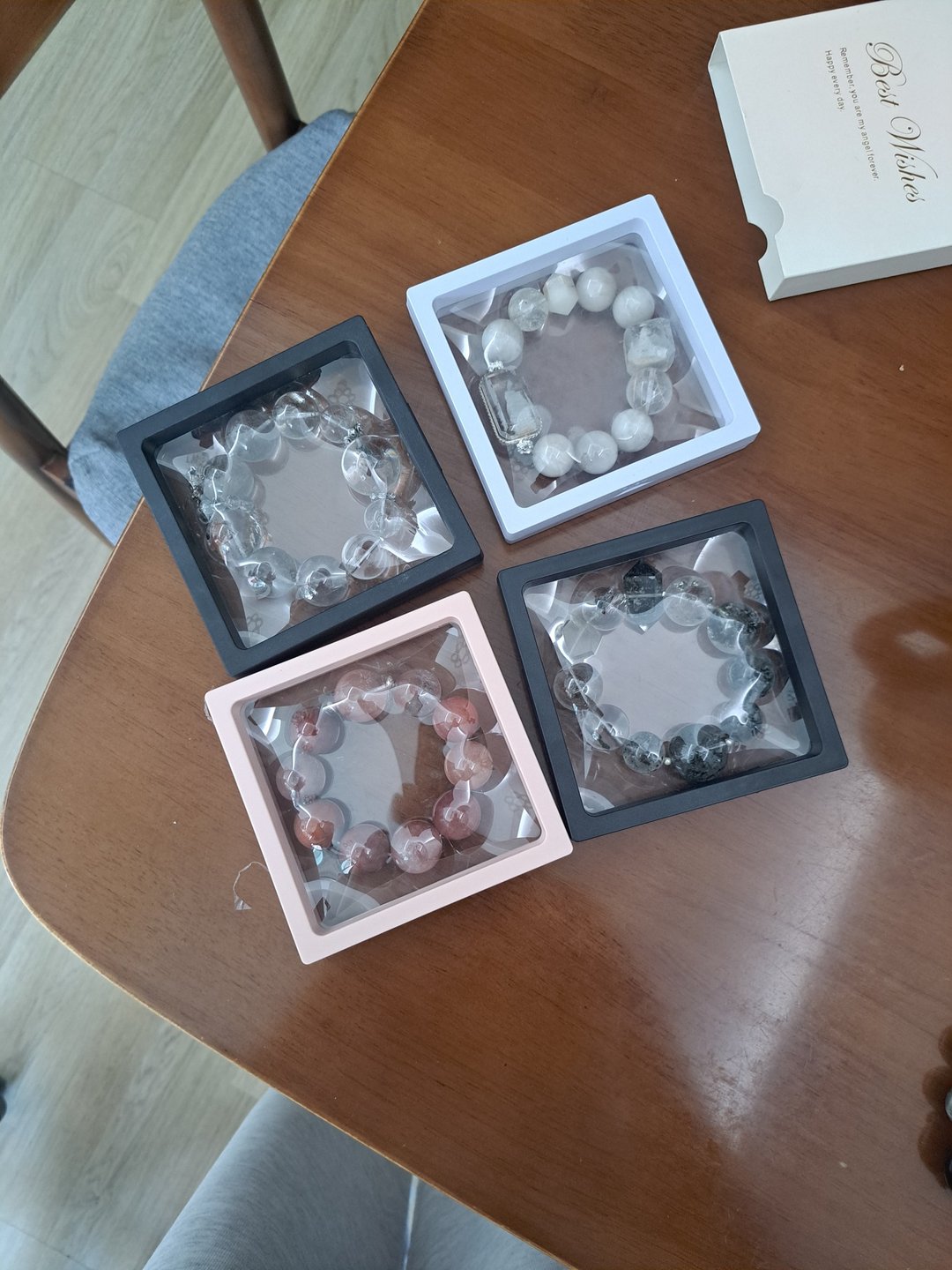四条大咪精品 设计款多宝手链 - 手链/手环 - 水晶 多色