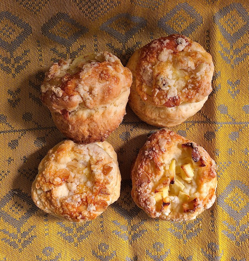 +*.海王星司康.*+奶酥苹果派司康- 六入 Apple crumble pie scone - 蛋糕/甜点 - 新鲜食材 红色