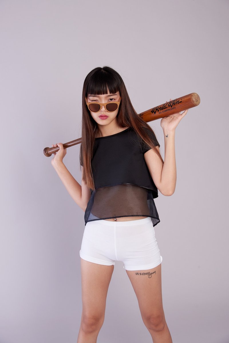 ( SIZE S ) Top Crop with a curved hem tail // Polyester & Organdy - 女装上衣 - 其他材质 黑色