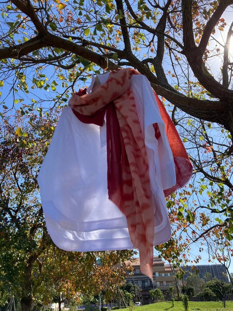 迎新红-植物染羊绒围巾 披肩 - 围巾/披肩 - 棉．麻 红色