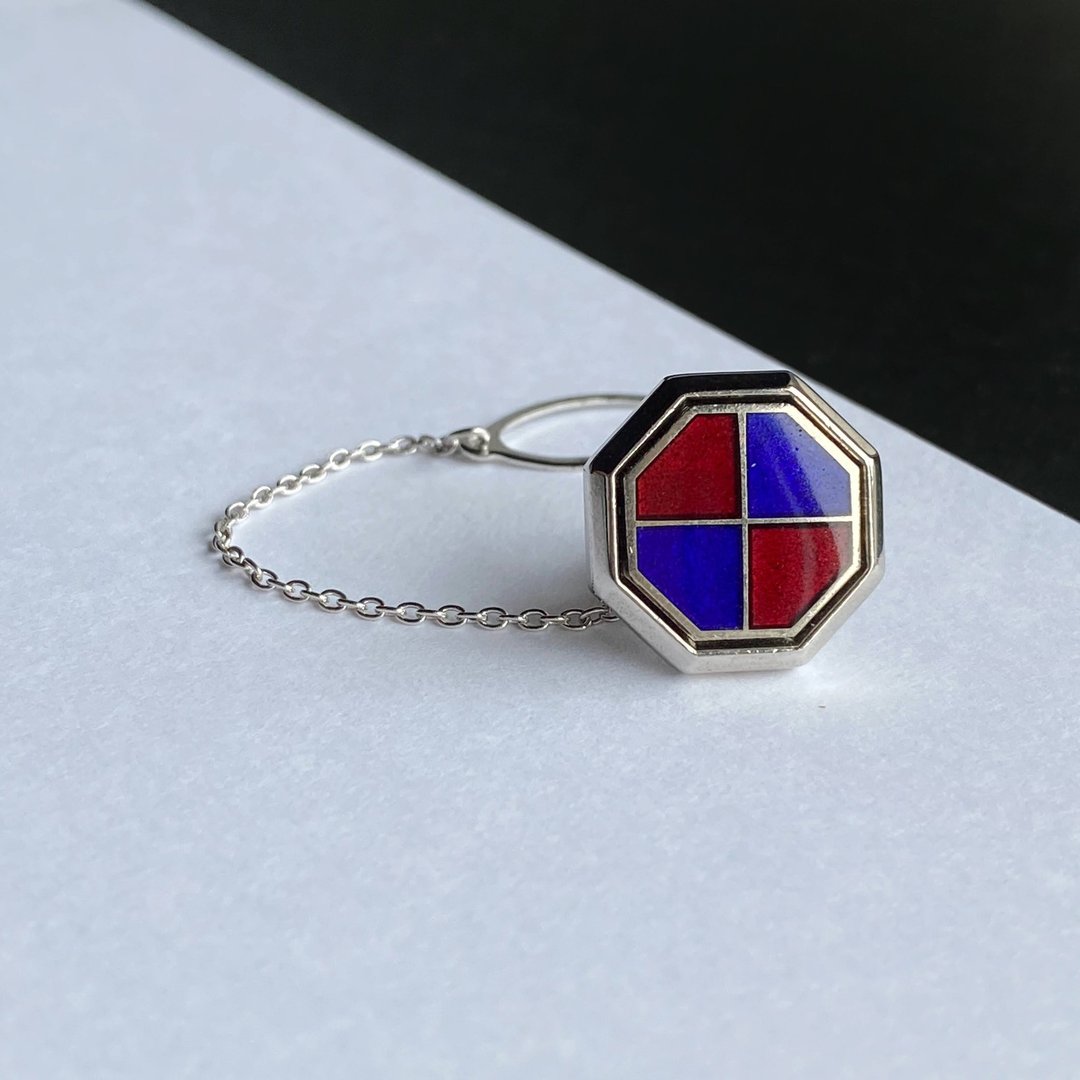 Octagon [Garnet x Blue Garnet x Blue] Cloisonne Tie Tack Lapel Pin Red Copper Metal Cloisonne - 领带/领带夹 - 其他材质 