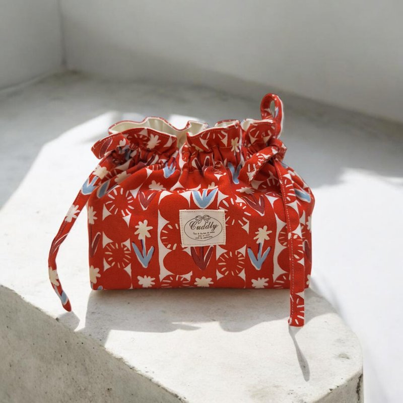 【MY HANDMADE】日系花卉松紧束口面纸收纳袋 - 摆饰 - 棉．麻 