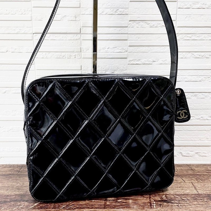 【特选货品】Chanel黑色金标漆皮皮革小盒子腋下包单肩侧背孭手袋 - 侧背包/斜挎包 - 真皮 