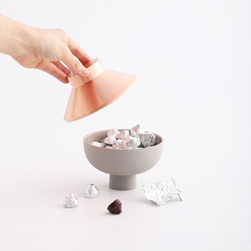 object_12｜物件十二（圆碗红铜组） - 摆饰 - 瓷 灰色