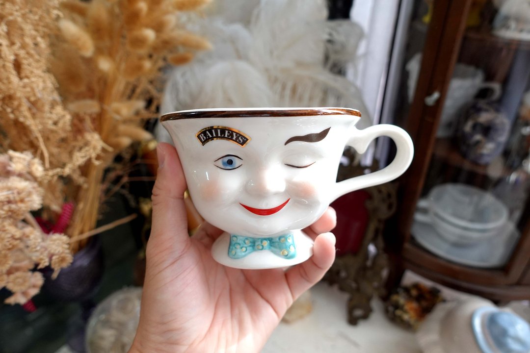 美国中古董90年代立体陶瓷笑脸娃娃茶杯咖啡杯咖啡店家居品味摆设 - 咖啡杯/马克杯 - 陶 白色