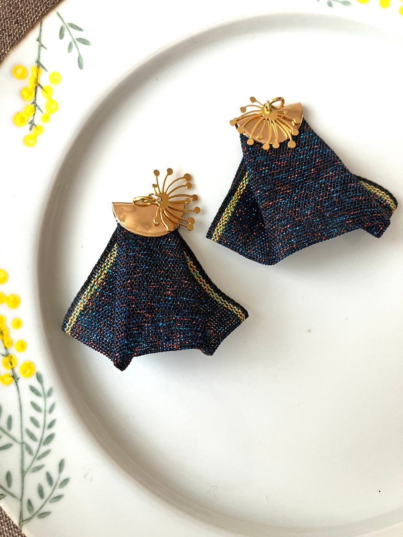 畳縁 日本 亮片 仙女棒 钩式耳环 - 耳环/耳夹 - 聚酯纤维 多色