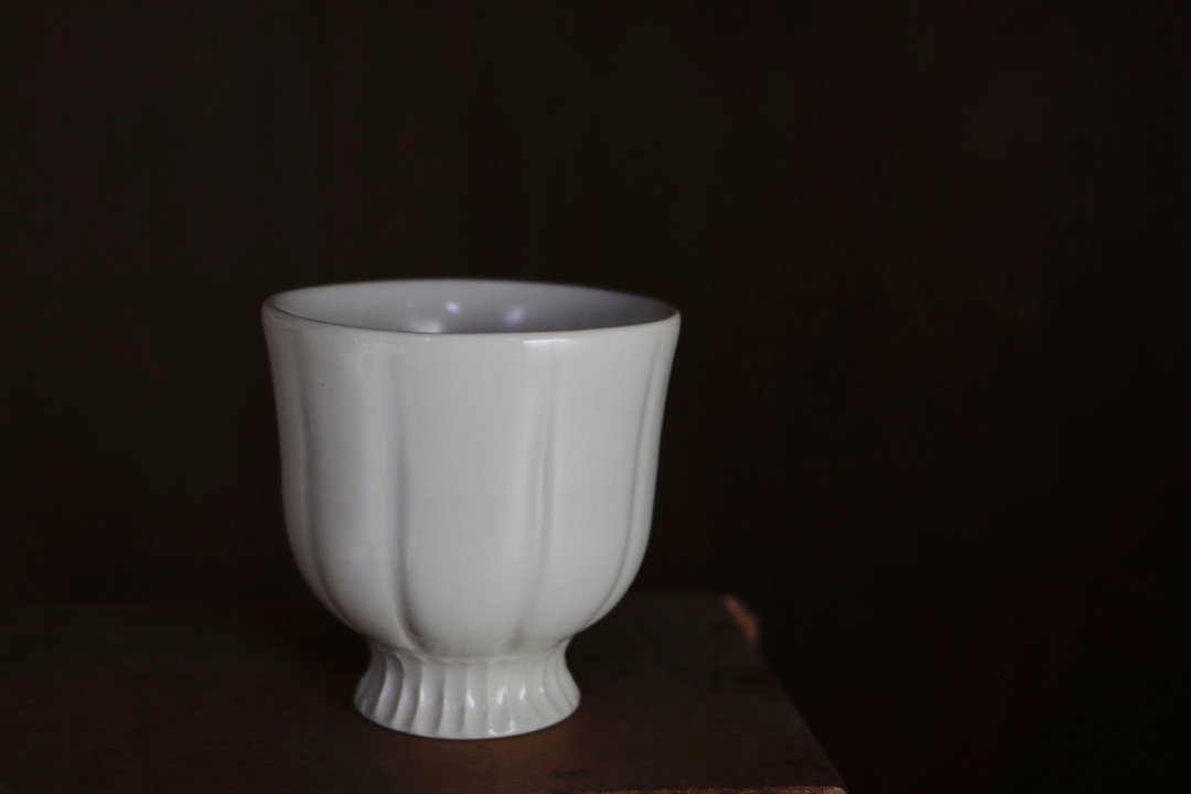 衣袖系列 握杯 - 茶具/茶杯 - 陶 白色