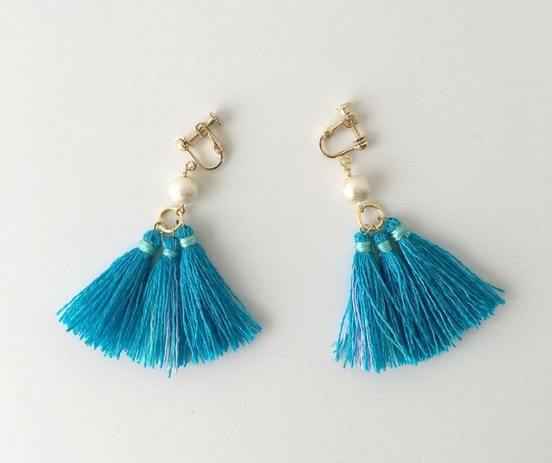 Tassel earrings & earrings "Blue tassels" - 耳环/耳夹 - 棉 蓝色